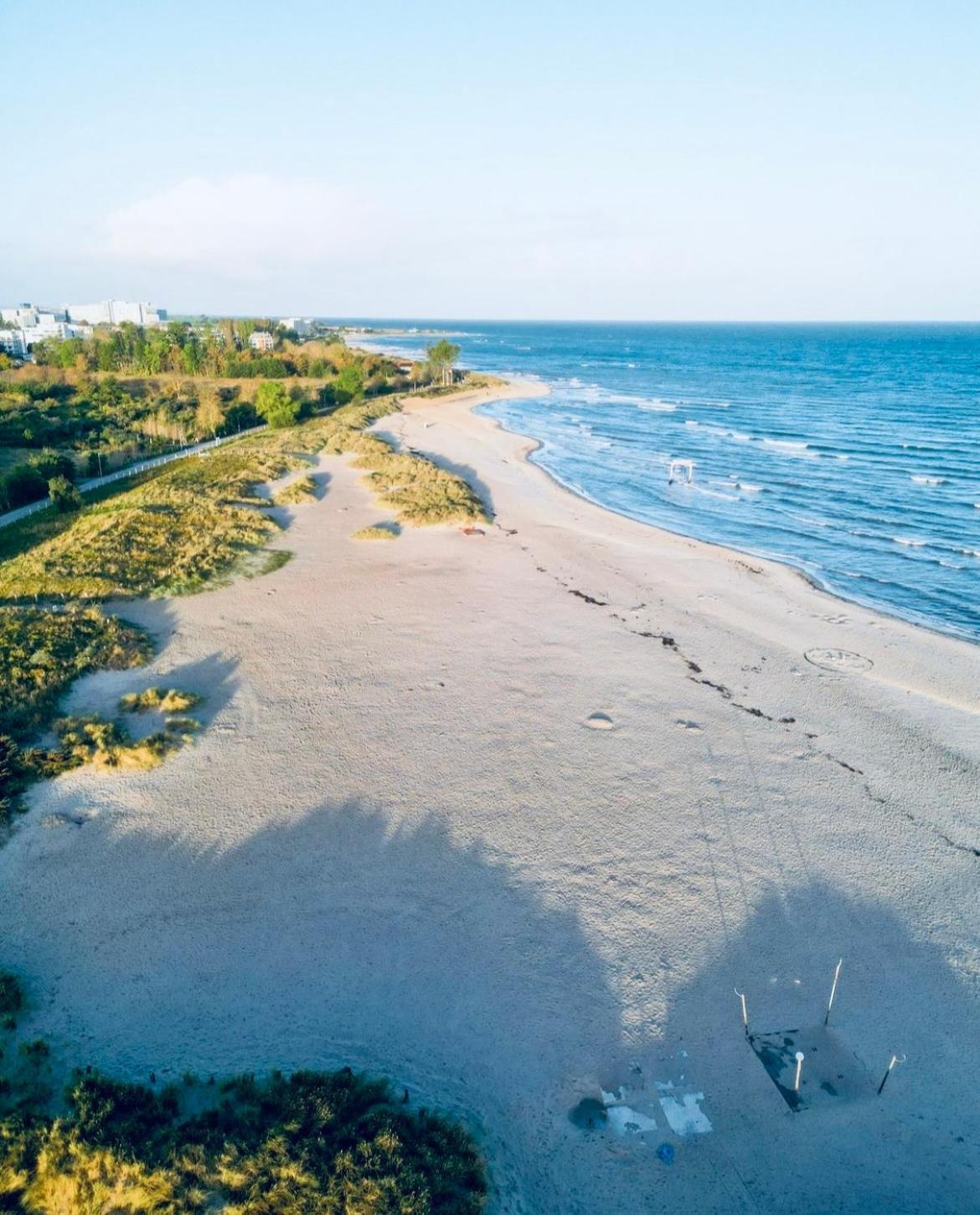 Derzeit Beliebt - Phaenomenaler Ausblick Auf Binnen- Und Ostsee Heiligenhafen Esterno foto